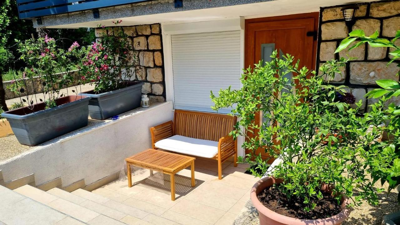 Apartments Kira Crikvenica Luaran gambar