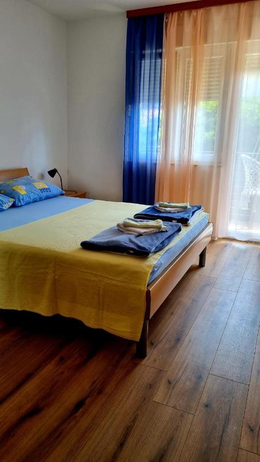 Apartments Kira Crikvenica Luaran gambar